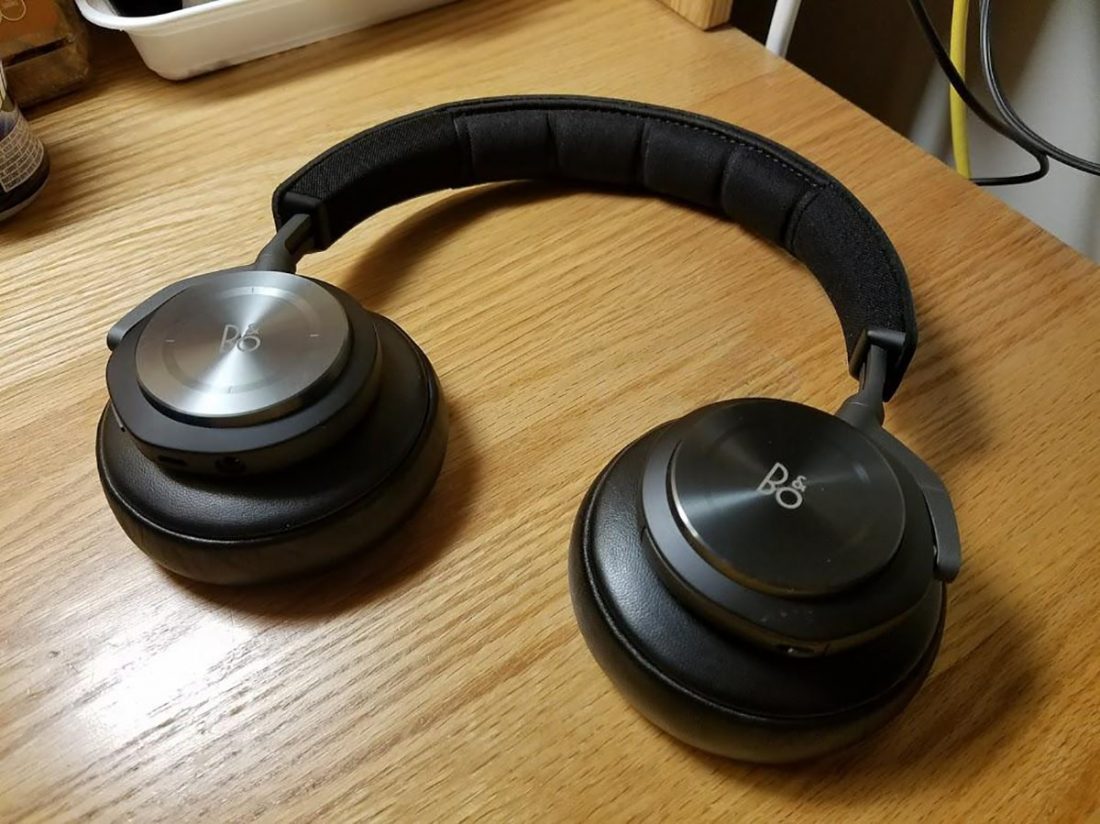 Review  B O BeoPlay H7  Top notch bluetooth headphones  - 59