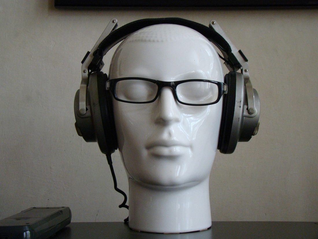 How to Wear Headphones Correctly for Optimum Comfort and Function - 15