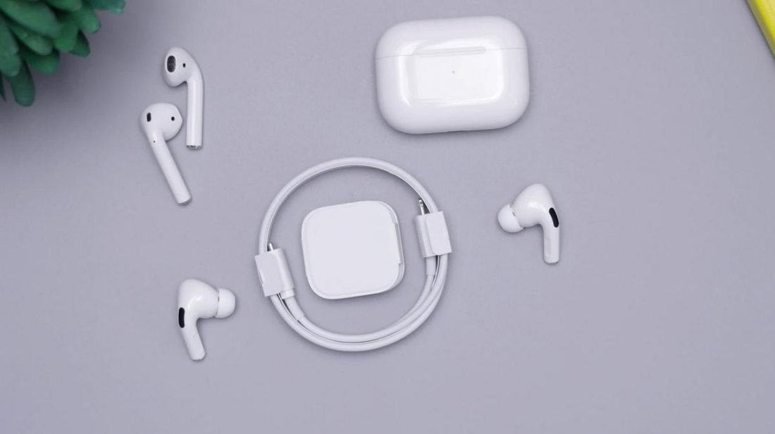 If you want to go truly wireless under Apple, you'd have to settle for the AirPods series for now (From: Daniel Romero, unsplash.com)