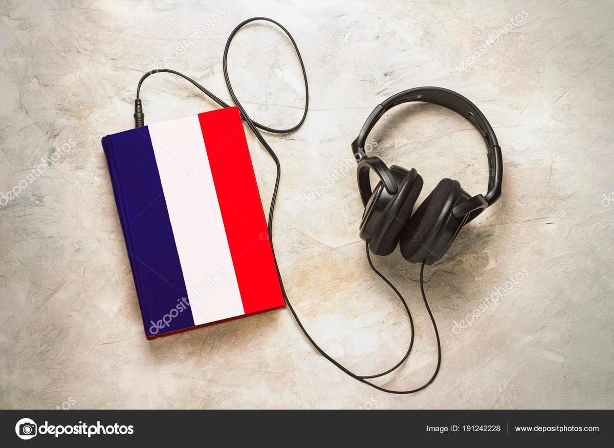 Audio devices such as headphones, headsets, and earphones are the most purchased high-tech items in France in 2019, according to the German research firm Gfk. (From Surgay/depositphotos)