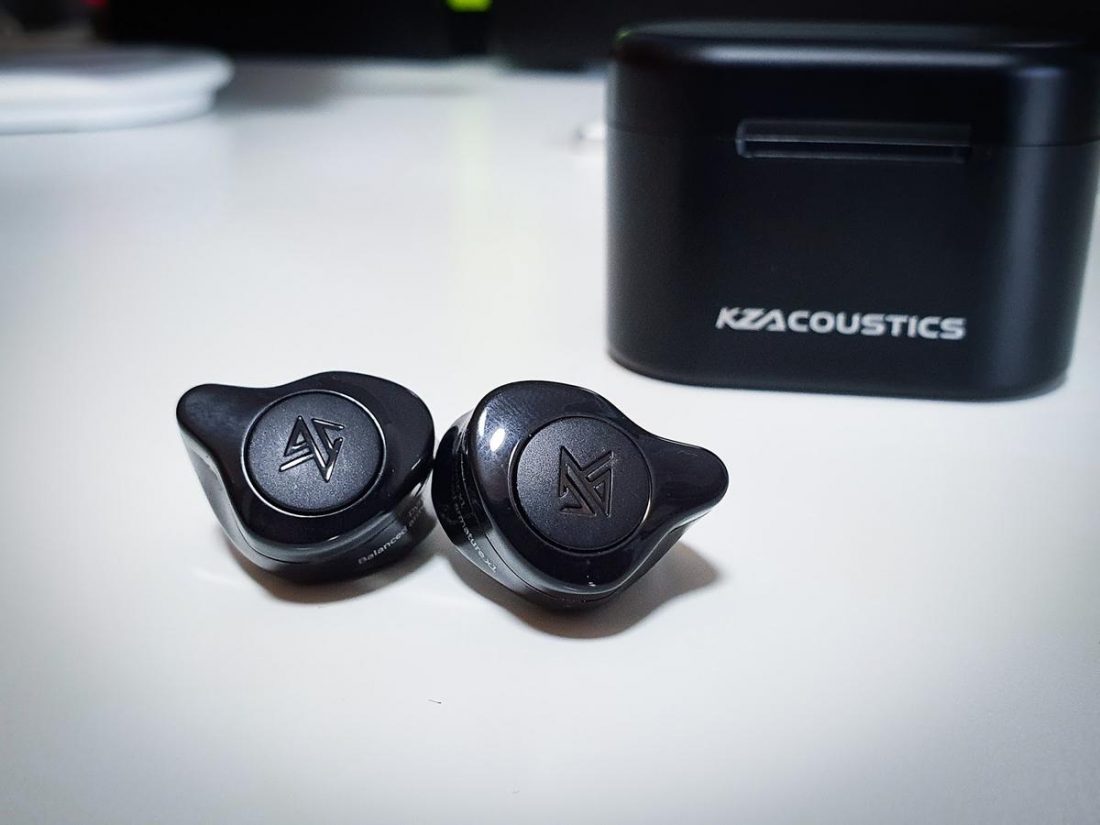 The KZ S2 earbuds