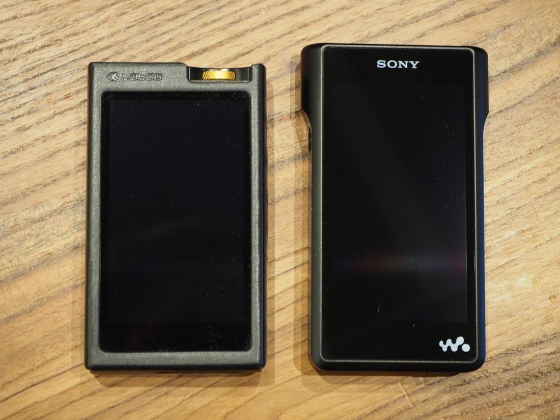 Comparison between Paw 6000 and NW-WM1A.