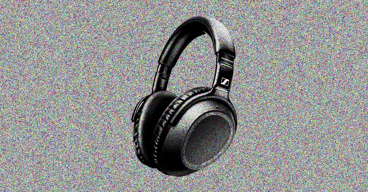 Sygdom kvalitet klodset Why Do I Hear Static in my Headphones: Quick Fixes for Different Devices -  Headphonesty