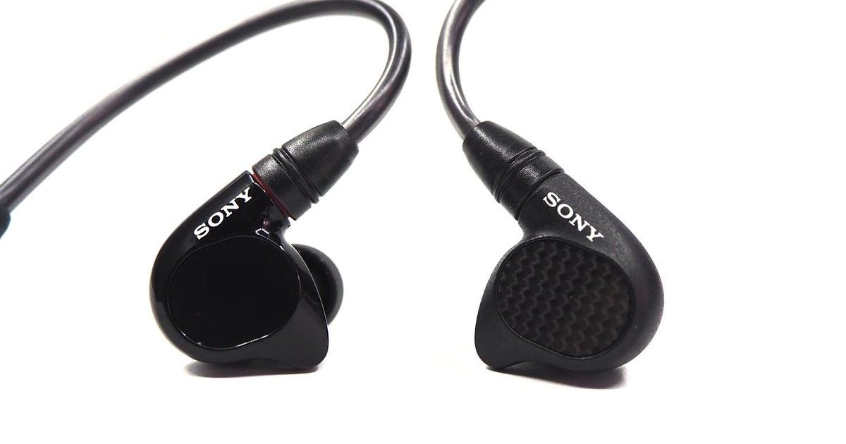 Comparison Review: Sony IER-M7 vs IER-M9 - The Reference 