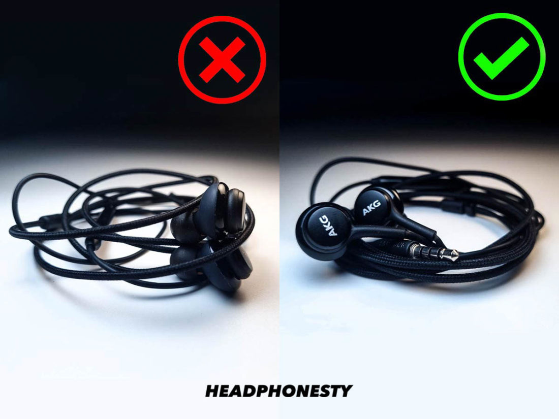 Prevent tangled headphones