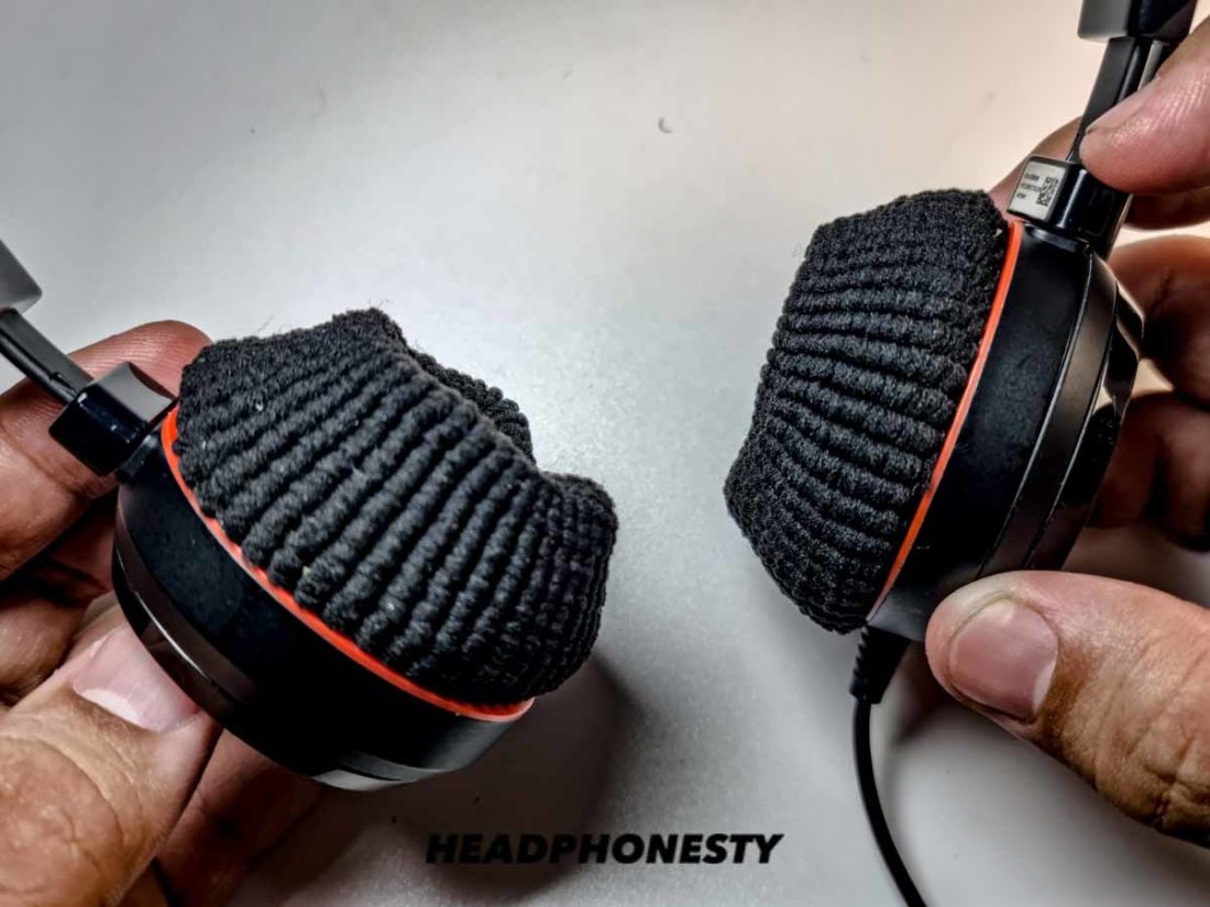 DIY headphone pads using scrunchie