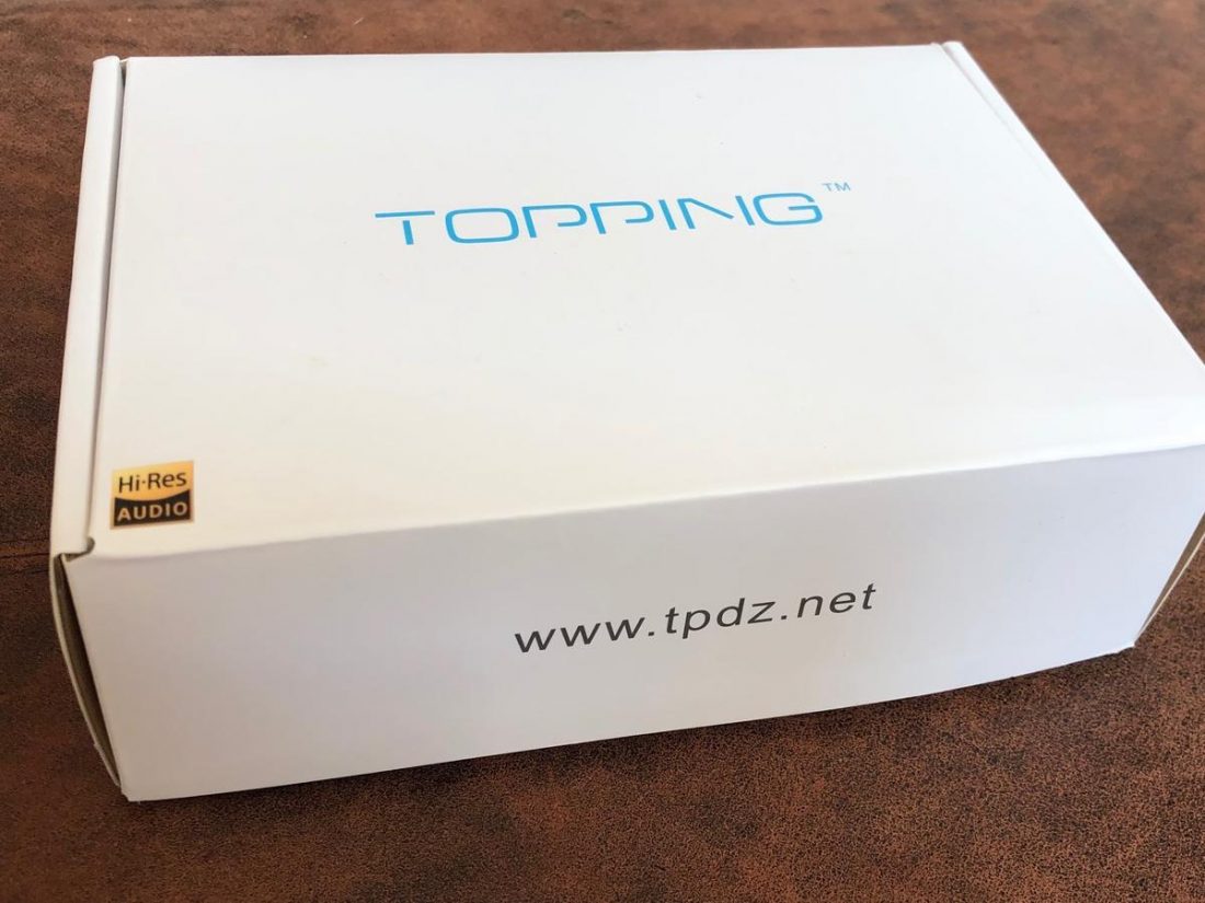 The plain white box for the TOPPING D10s.