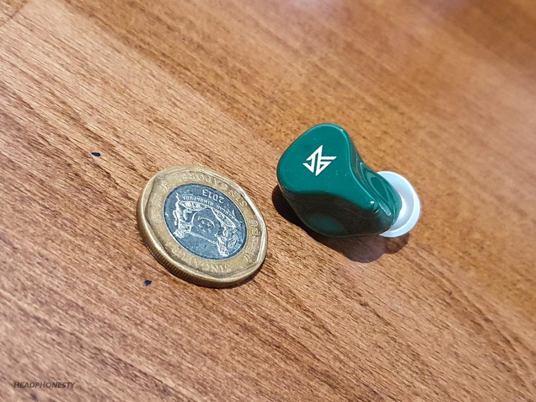 Size of the KZ Z1 compared to a dollar coin