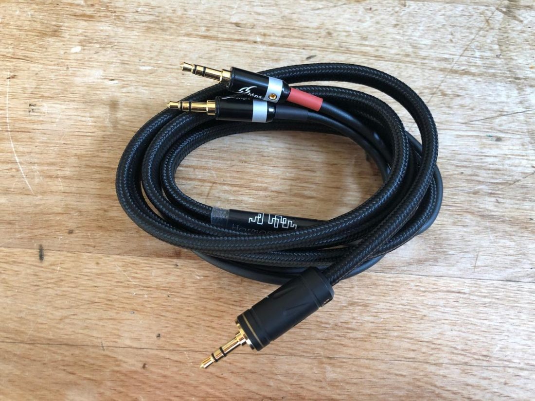 It's an impressive bundled cable with the Zeus.