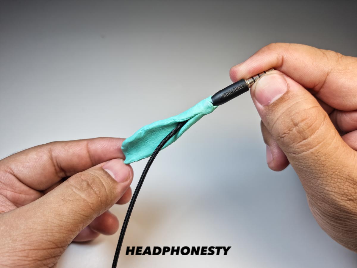 How To Fix Wires On Headphones How to Repair Your Frayed or Broken Headphone Wires - Headphonesty