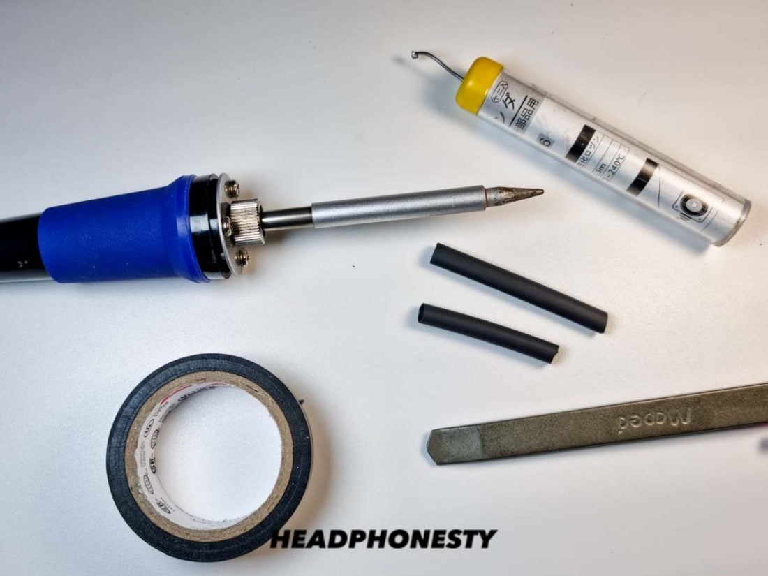 Soldering tools for headphone wire