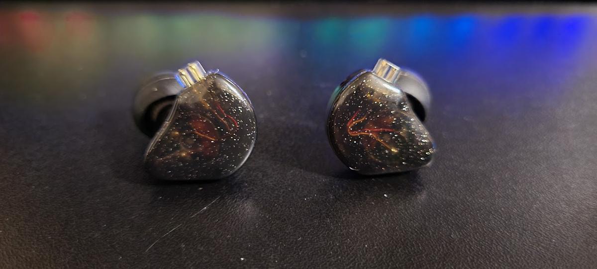 The starry shells of the T1 Plus.