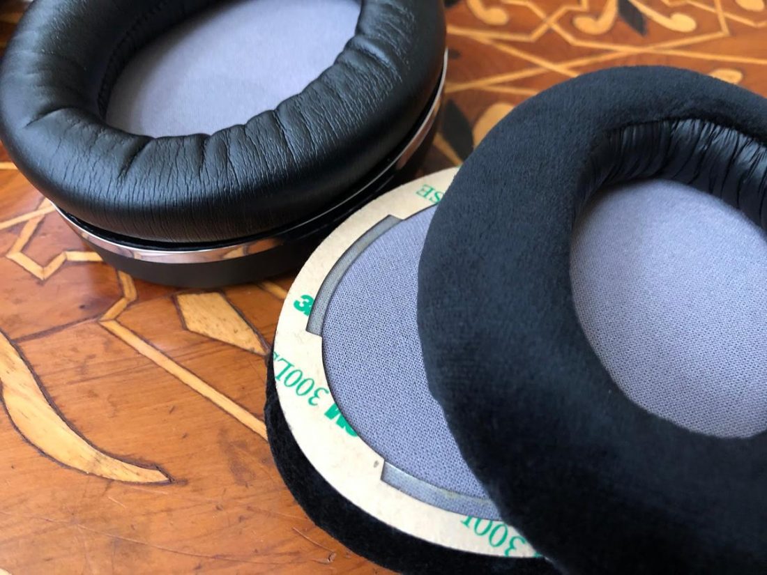 The ear pads (velour close, pleather far) and their 3M adhesive for mounting.