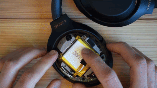 Disconnecting the battery. (From: DIY Headphones Repair YouTube)