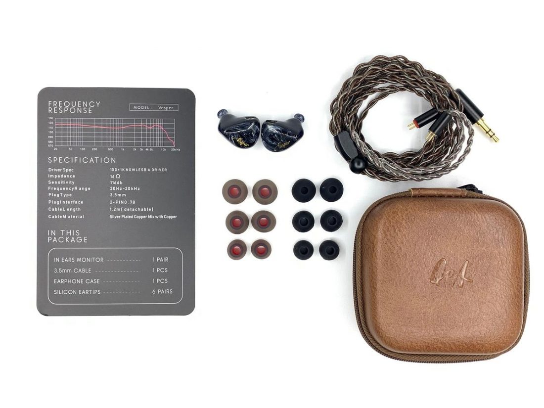 6 pairs of ear tips, stock cable and storage case can be found in QoA Vesper's packaging.