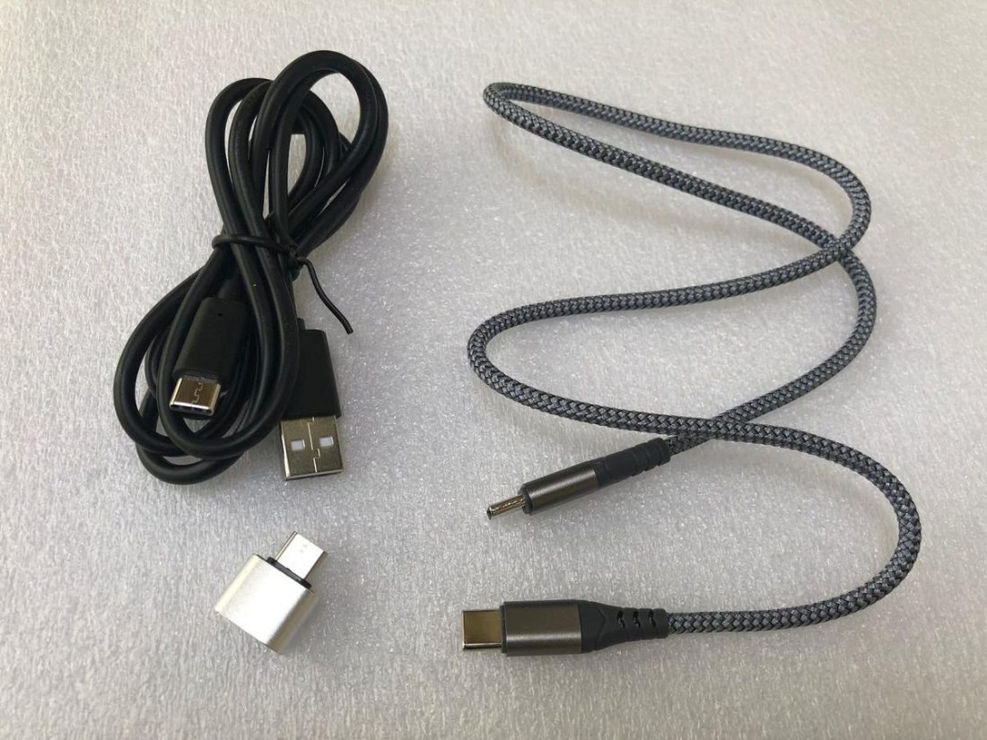 The different USB cables I received with the two review units.