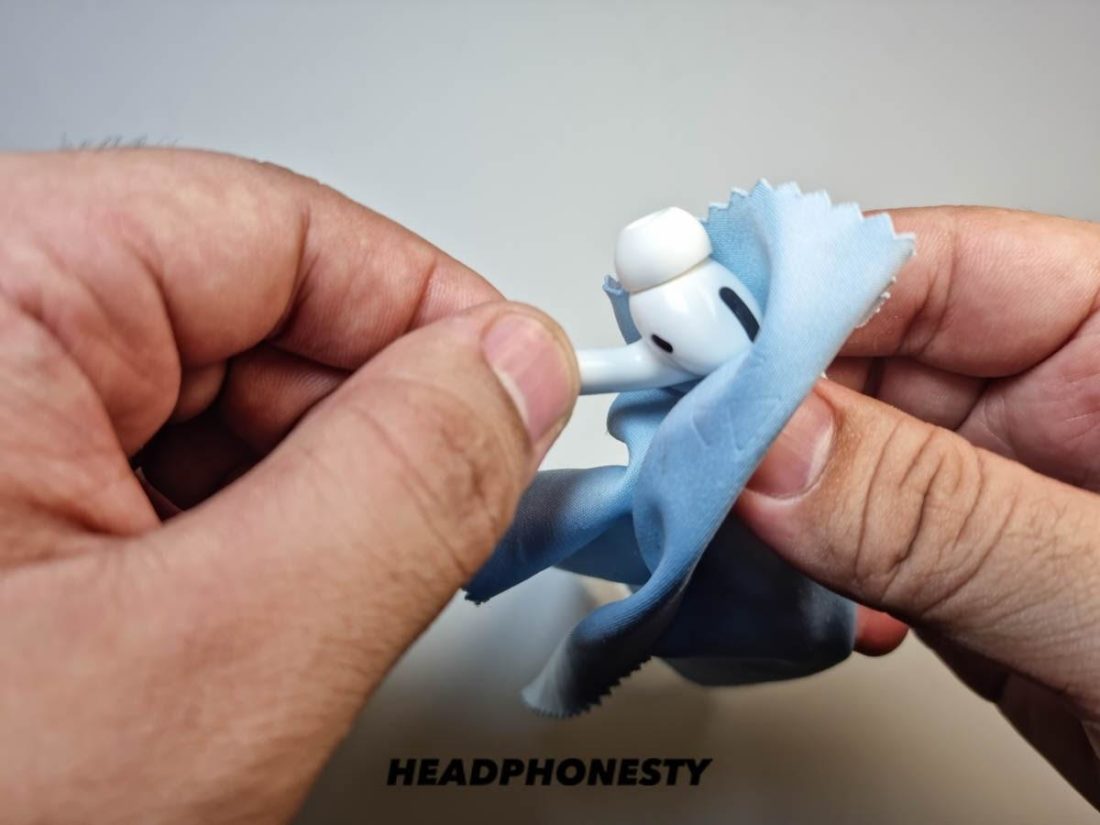 Drying AirPods with cloth