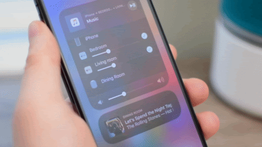 Disconnecting a secondary device. (From: YouTube/AppleInsider)