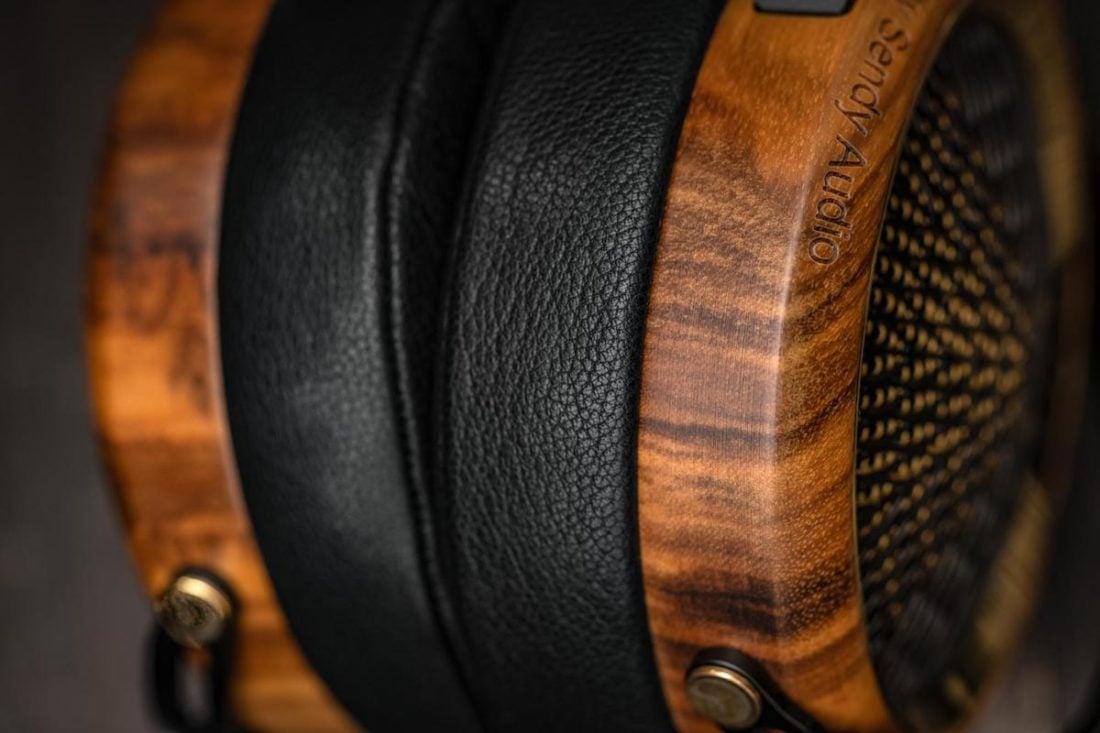 The grain and finish on the ear cups are fantastic.