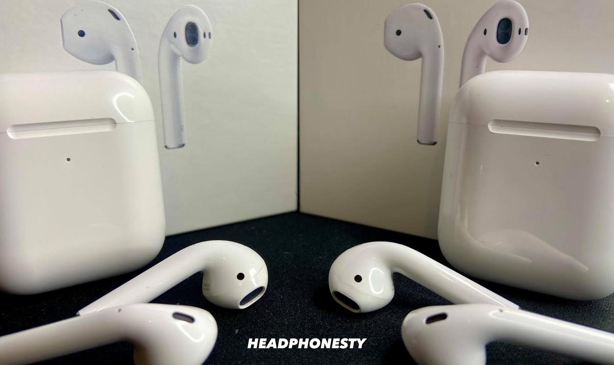 mudder Vurdering locker How to Tell if AirPods Are Fake or Real: 6 Tested & Proven Methods -  Headphonesty