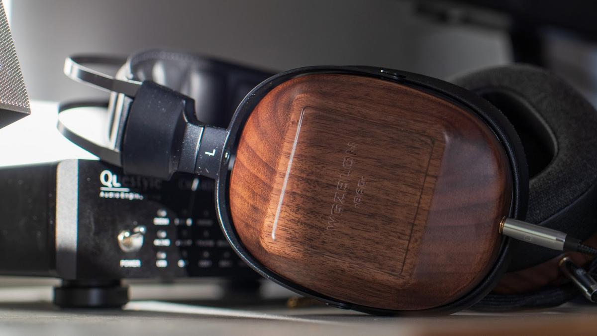 The BLON BL-B60 headphones paired with the Questyle CMA-400i.