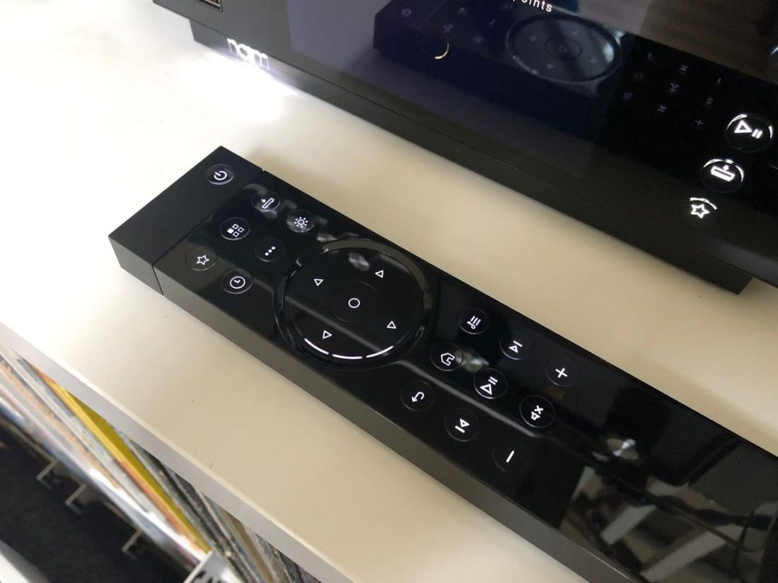 LEDs on the remote? Cool!