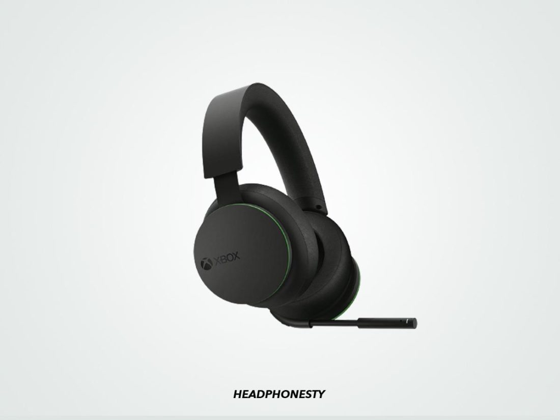 Close look at XBOX Wireless Headset (From: Amazon)