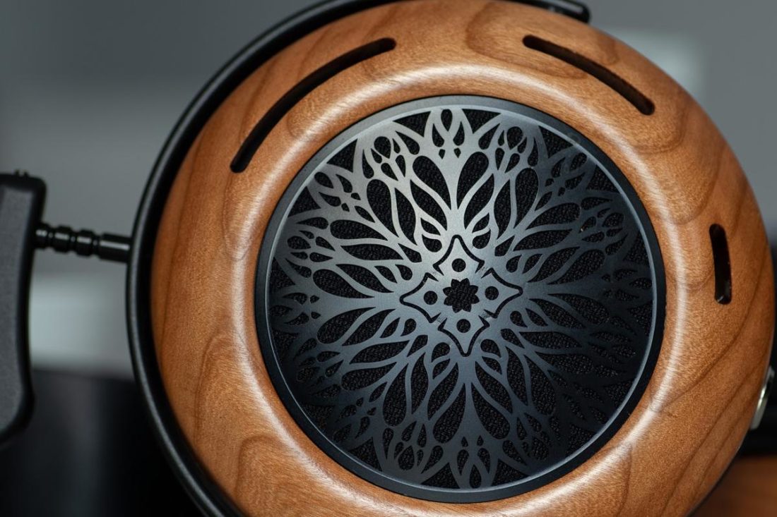 The Atrium is probably the most beautiful ZMF headphones ever, and one of the most well-designed in the current market.