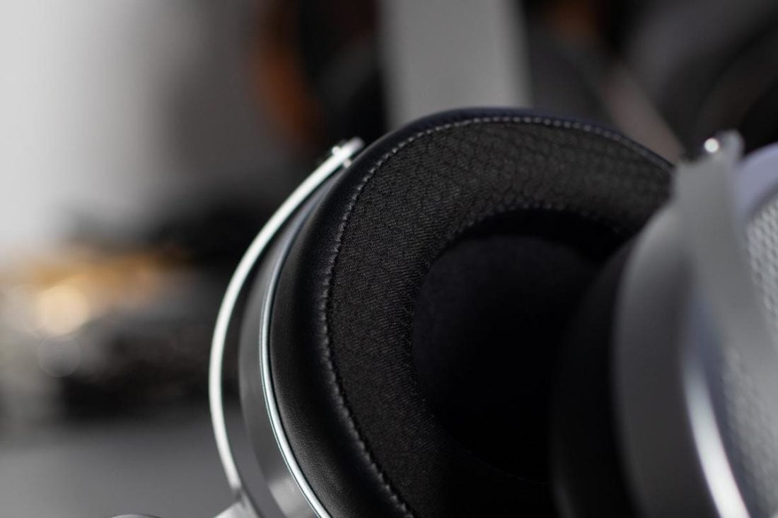 Review: HiFiMAN Deva Pro – Wireless Blues - Headphonesty