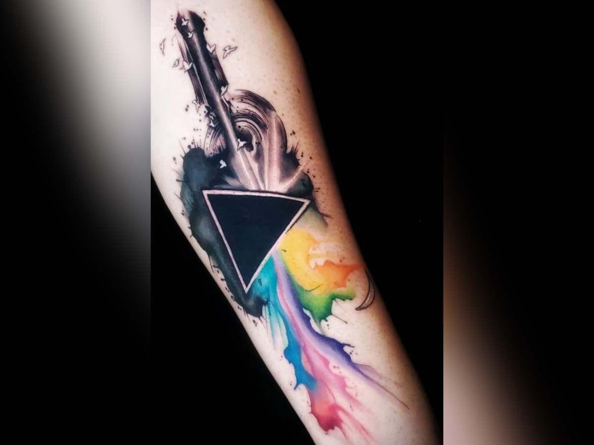 Pink Floyd’s Dark Side of the Moon. (From: Instagram/Littleshadowtattoos)