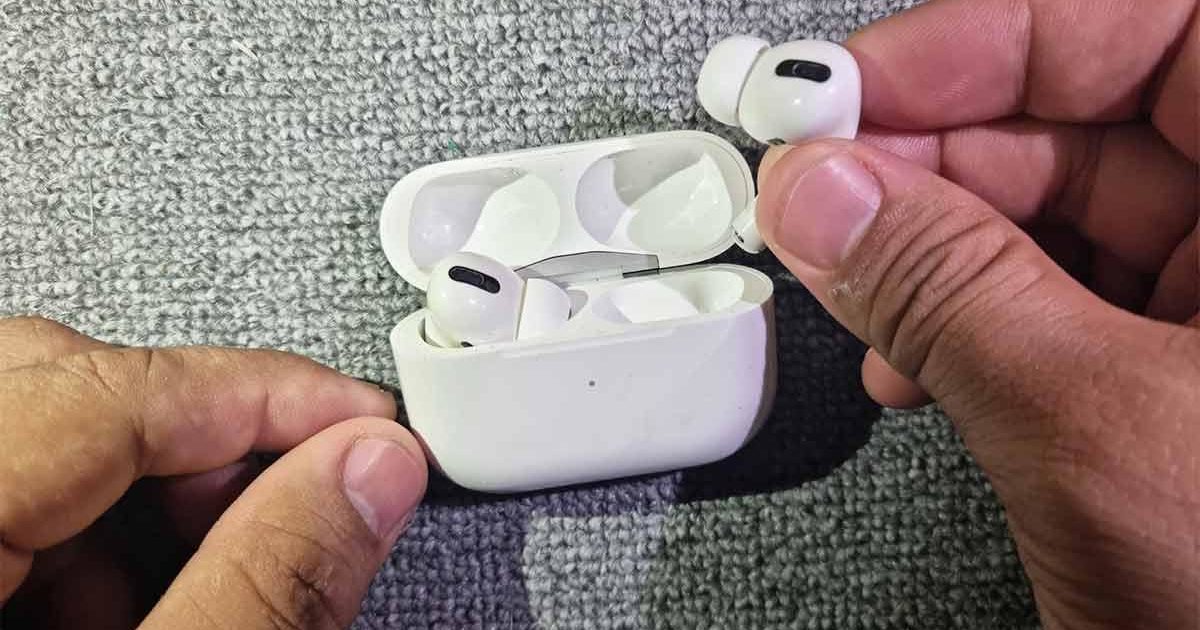 Replacement AirPod or Case Not Connecting? Here’s How To Fix It |...