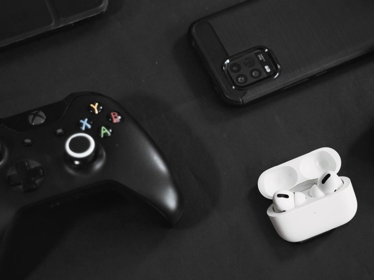 bankruptcy Aviation Giotto Dibondon Connecting AirPods to Xbox One: What You Need to Know - Headphonesty