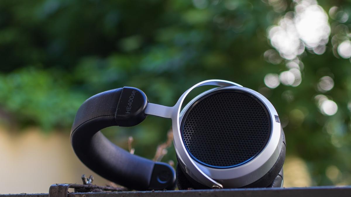 HiFiMAN's entry-level planar magnetic headphones offer excellent value for money.