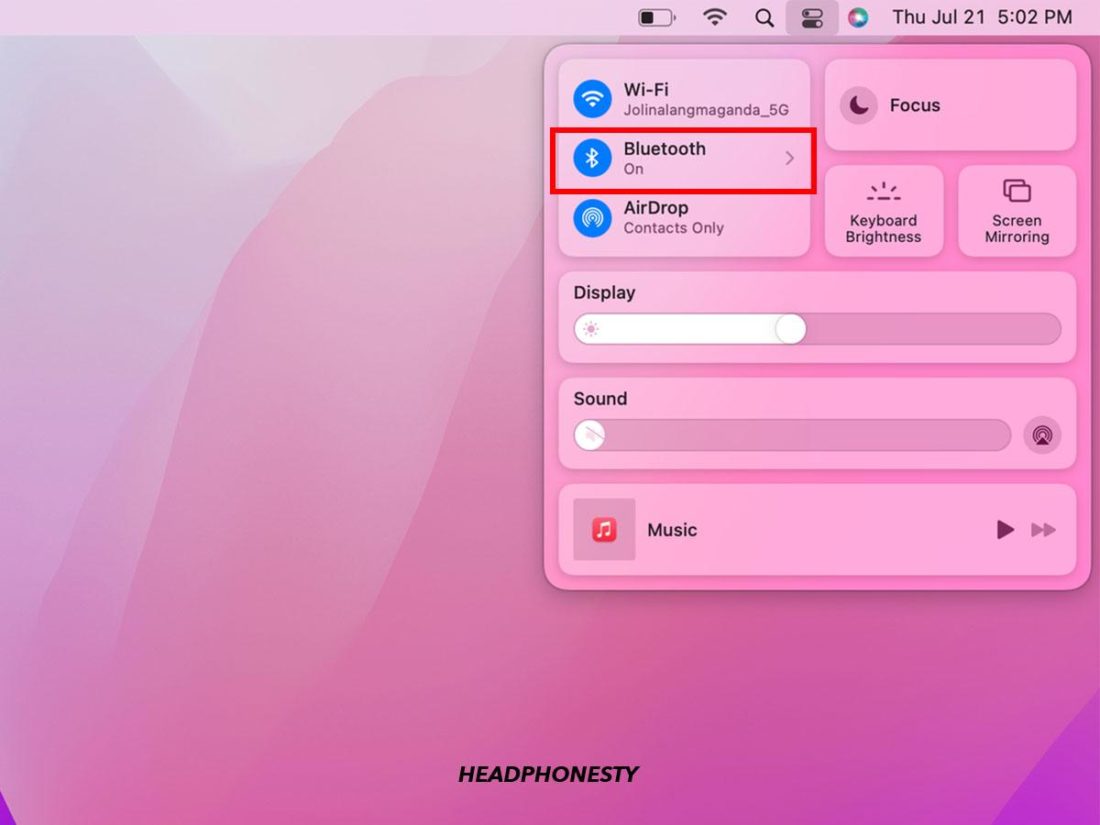 Accessing Mac Bluetooth drop-down menu