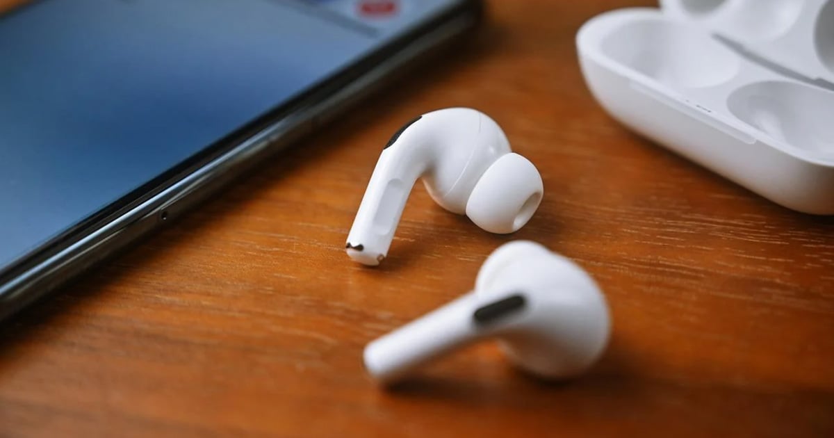 Learn how to clean your AirPods Pro and their case.