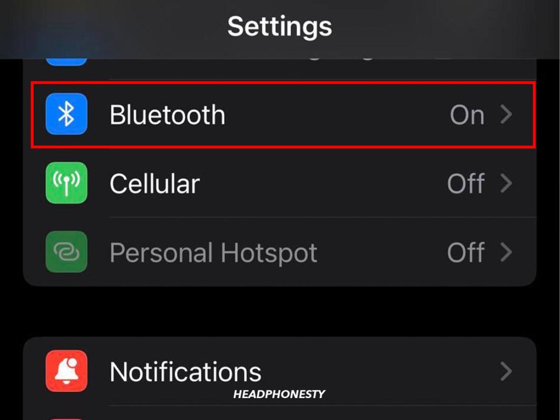 iPhone sedang mengakses pengaturan Bluetooth