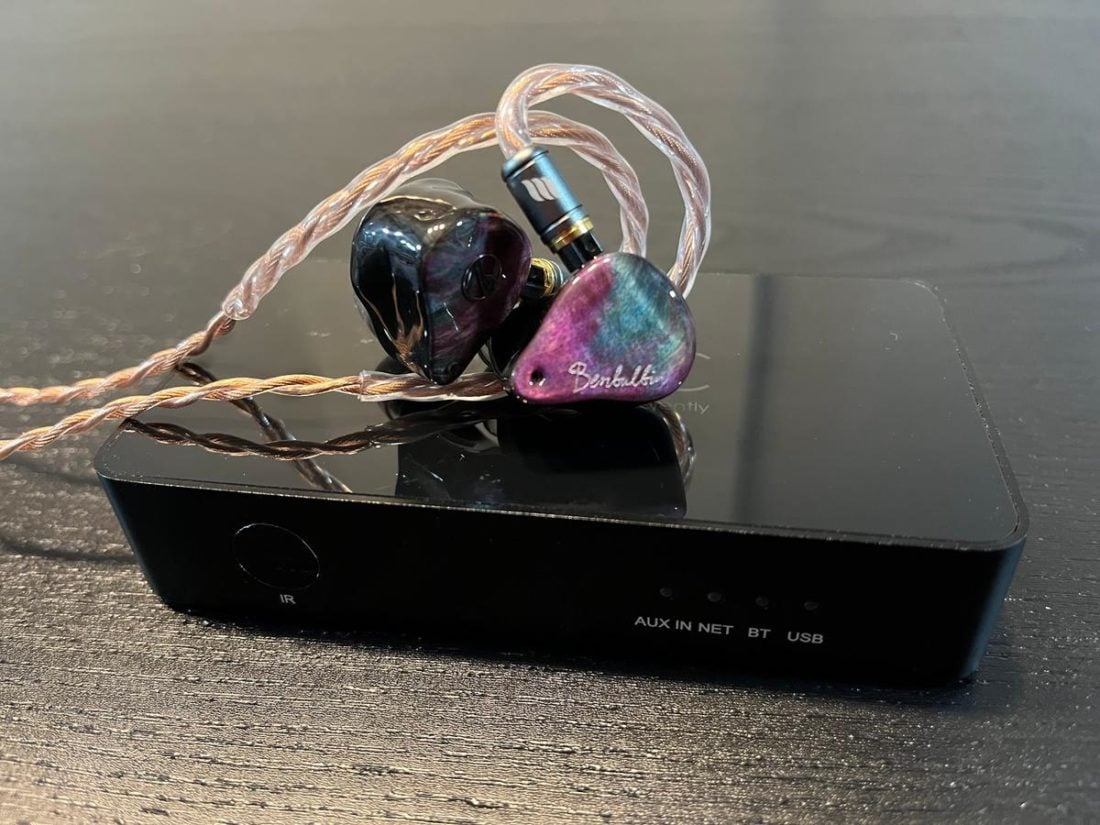 The clean and neutral sound signature of the Arylic S10 matches well with majority of my IEMs.