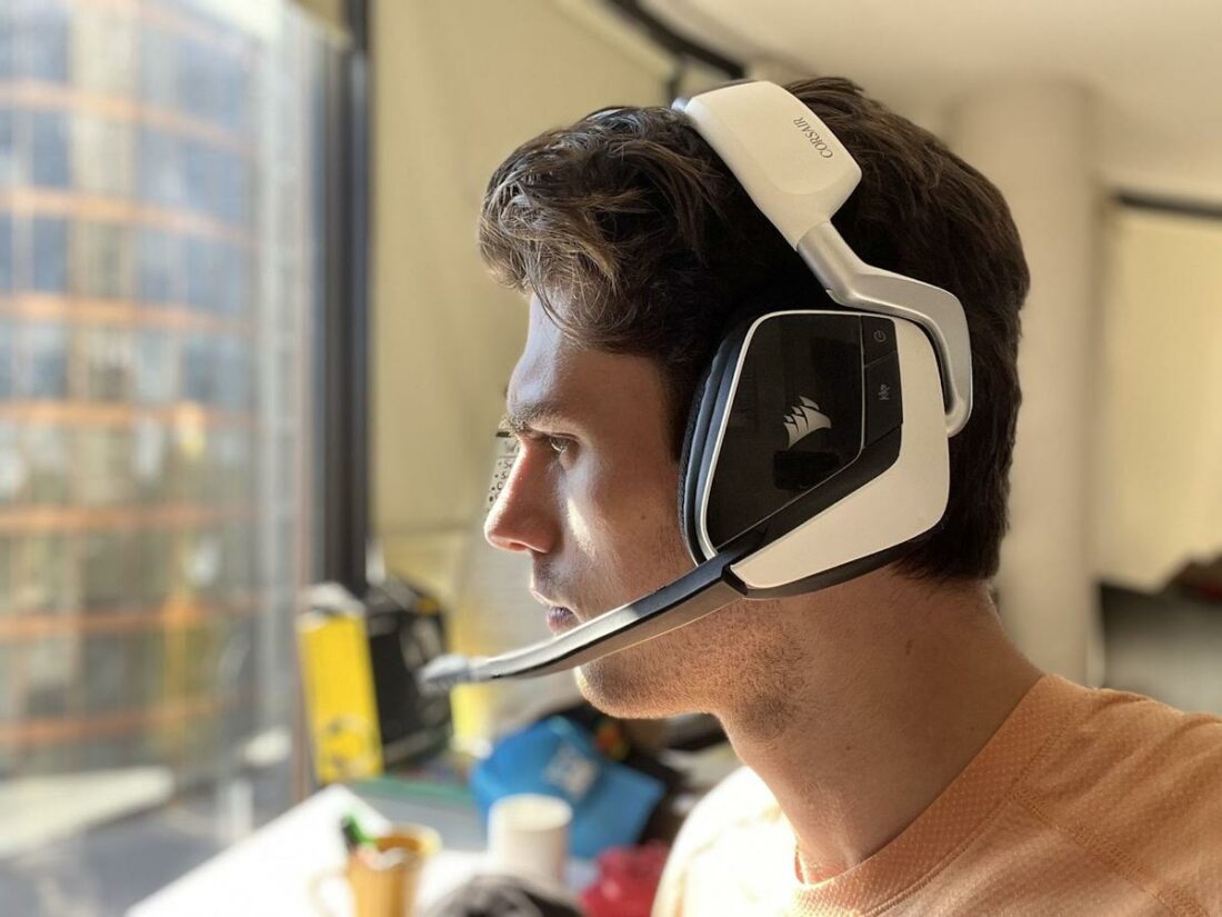 Beloved Susteen privat Gaming Review: Logitech G Pro X vs Corsair Void RGB Elite Wireless -  Headphonesty