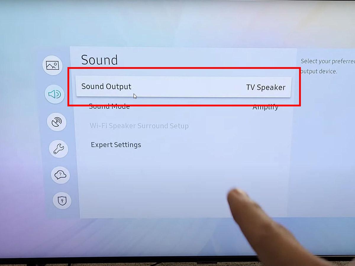 Clicking "Sound Output" (From: Youtube/WorldofTech)