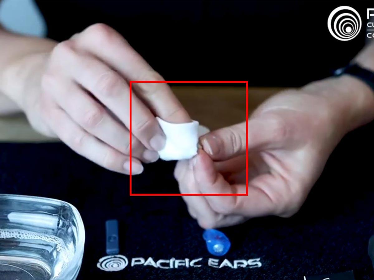 Using sterile wipes to clean earplugs (From: Facebook/Pacific Ears)