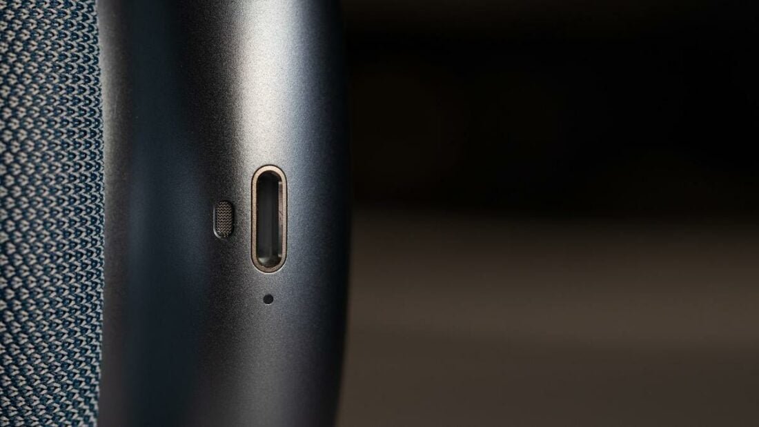 Apple refuses to move to USB type-C port, and the Airpods Max retain the proprietary Lightning connector for charging.