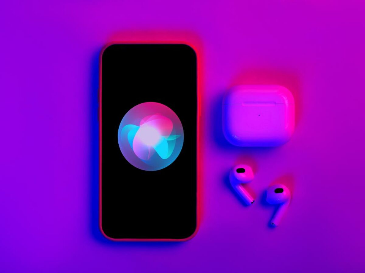 kompression om Ødelæggelse How to Use Siri on AirPods & AirPods Pro (All Generations) - Headphonesty