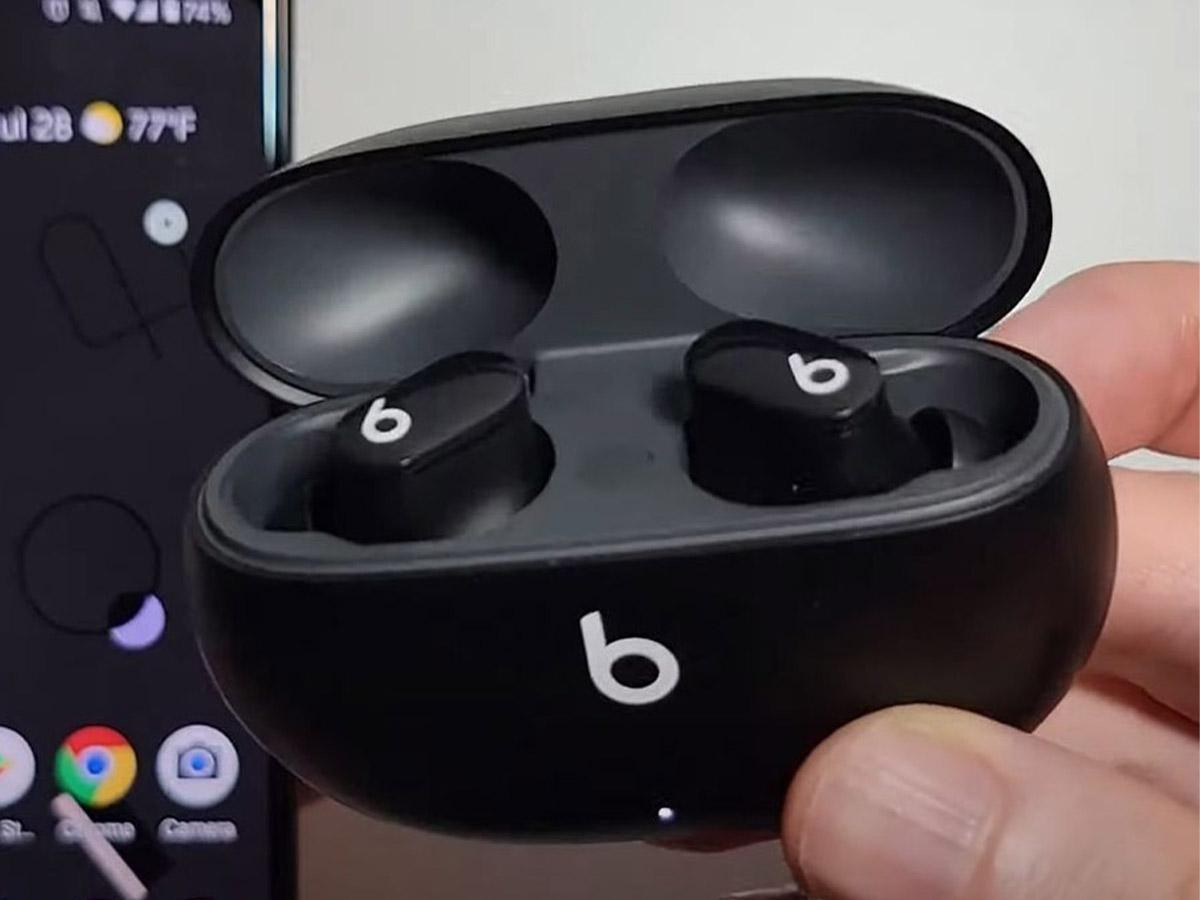 Beats Studio Buds inside the charging case. (From: Youtube/Tech Tips)