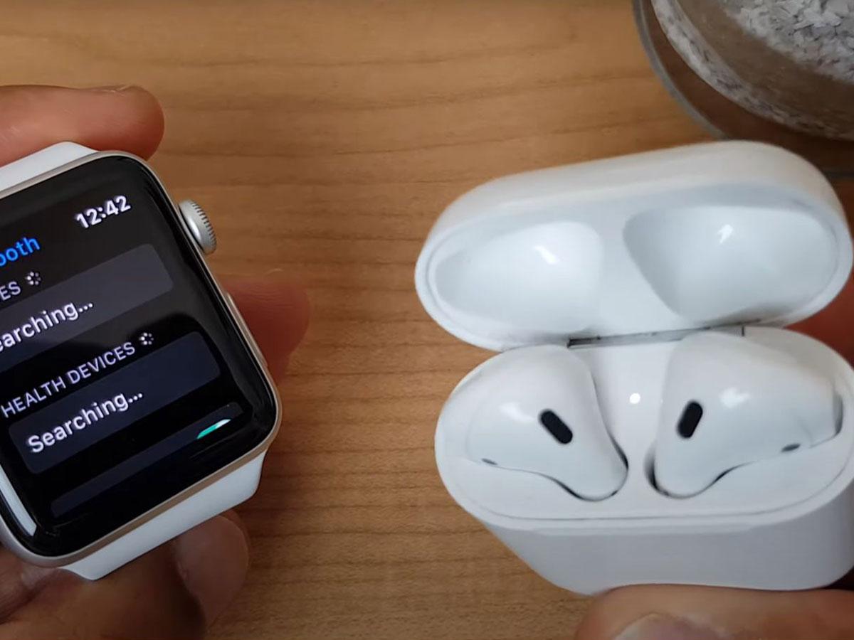 Put your AirPods in their case and open the lid near your Apple Watch. (From: Youtube/Team AG)