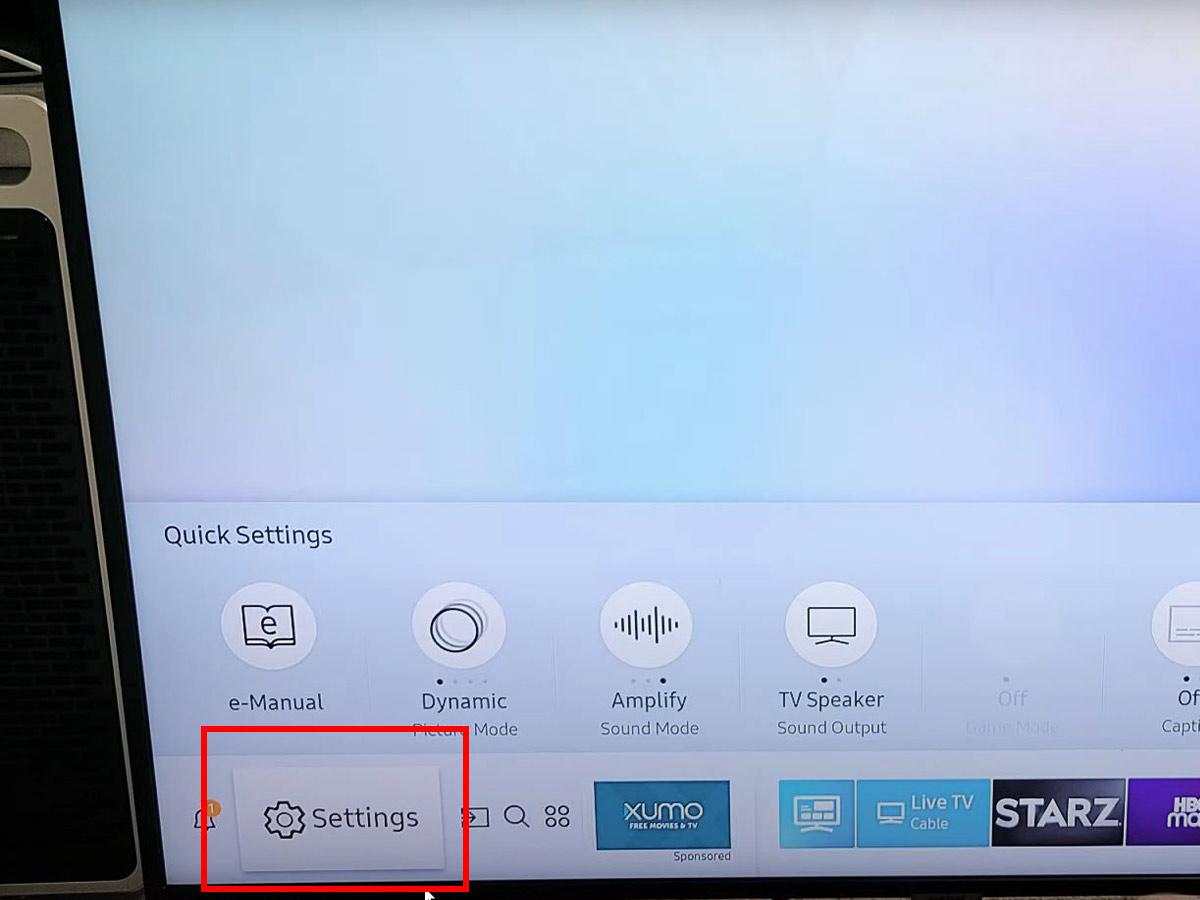 Settings icon. (From: Youtube/WorldofTech)