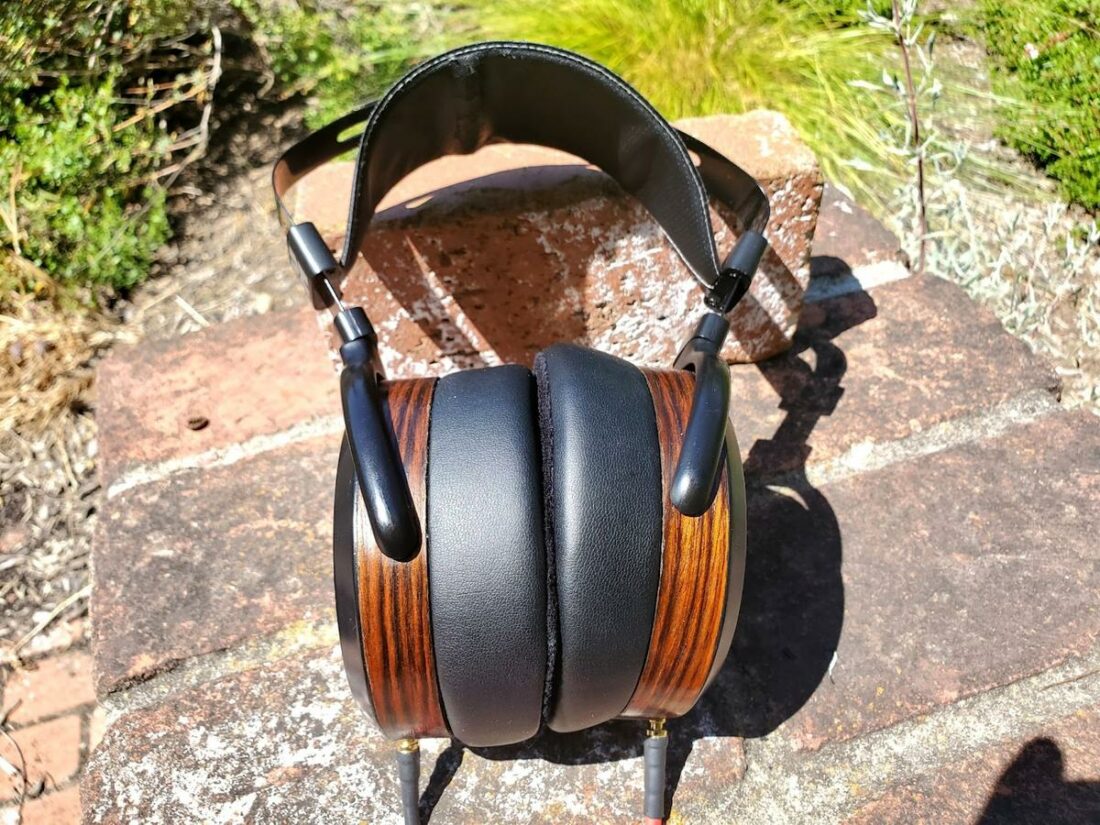 Overall, the HE560 are a smartly-designed pair of headphones.