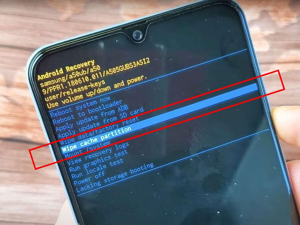 Use the volume-down key to navigate the recovery menu. (From: Youtube/WorldofTech)