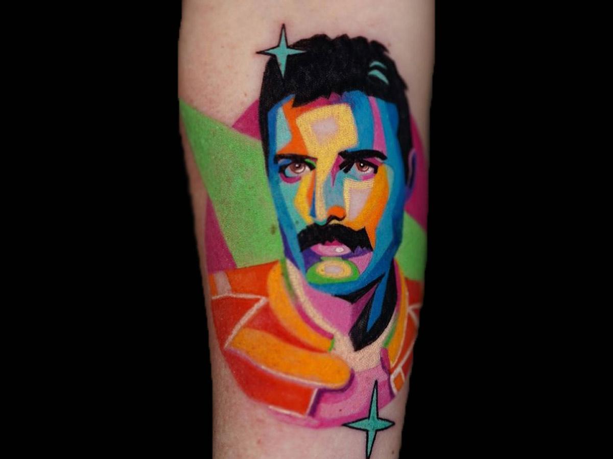 Freddie Mercury in full color. (From: Instagram/koraltattoo)