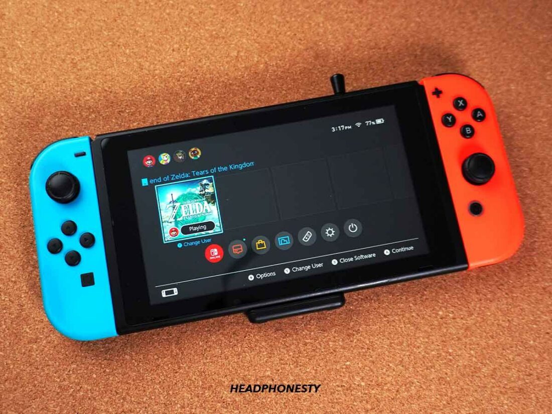 The Guilikit Route Air Pro as used on a Nintendo Switch.