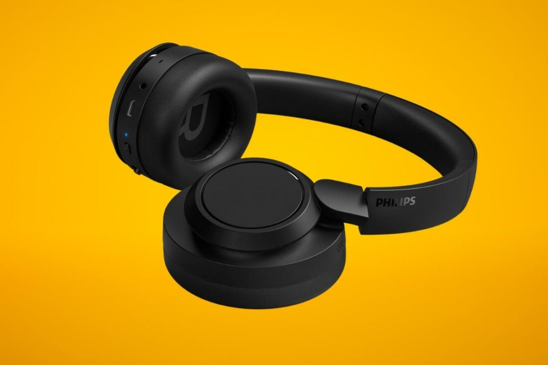 A close look at the Philips H6509 headphones (From: Philips)
